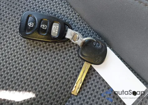 2013 Hyundai Sonata Gls z USA, uszkodzony, nr VIN 5NPEB4AC9DH615591